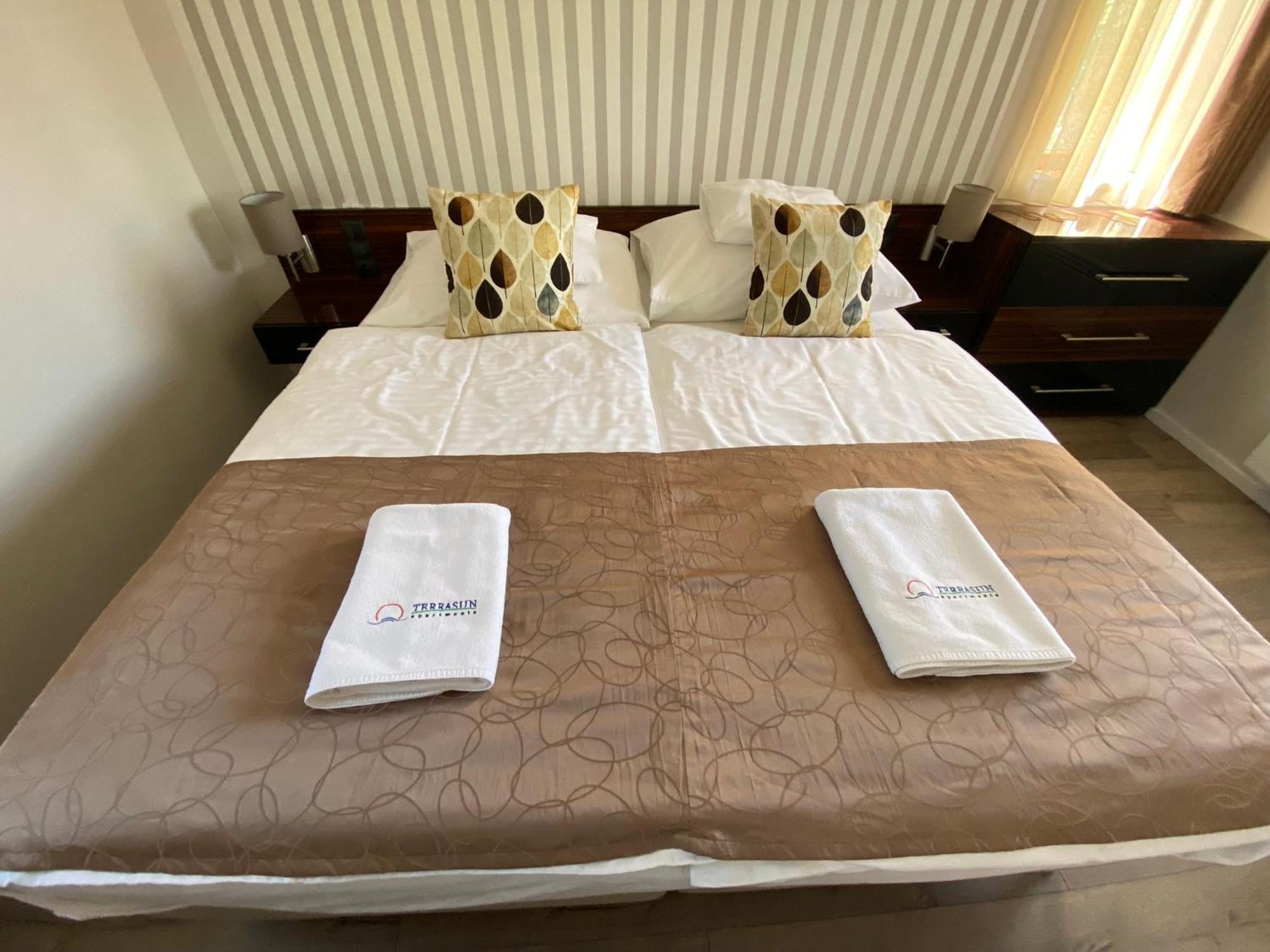 Terrasun Apartments Balatonszarszo Ngoại thất bức ảnh